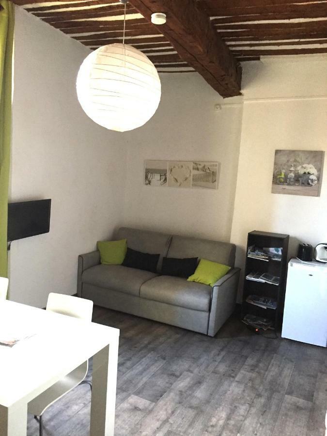 Studios Des Templiers Hyères Екстериор снимка